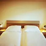 Gasthuis Haus Vordertiefenbach 3*